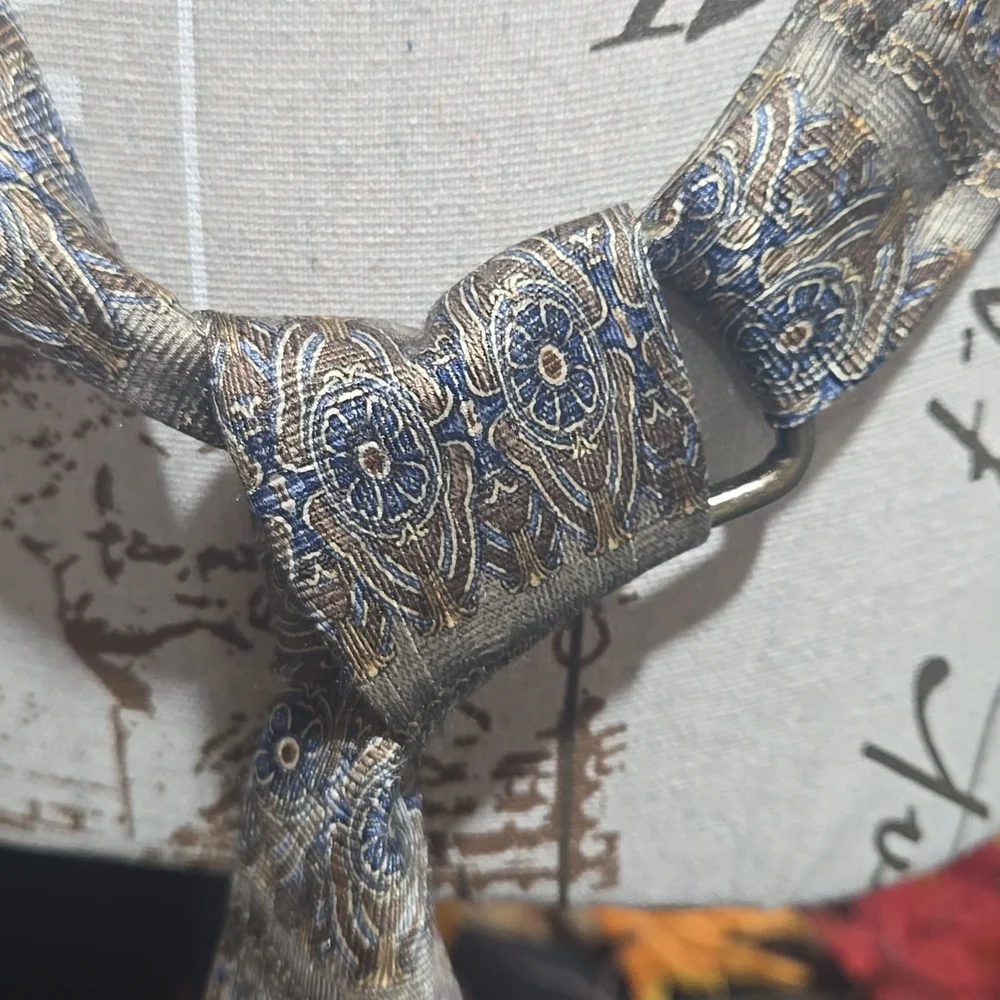 Upcycled Patterned Beige and Blue Tie Belt - Picture 3 of 3